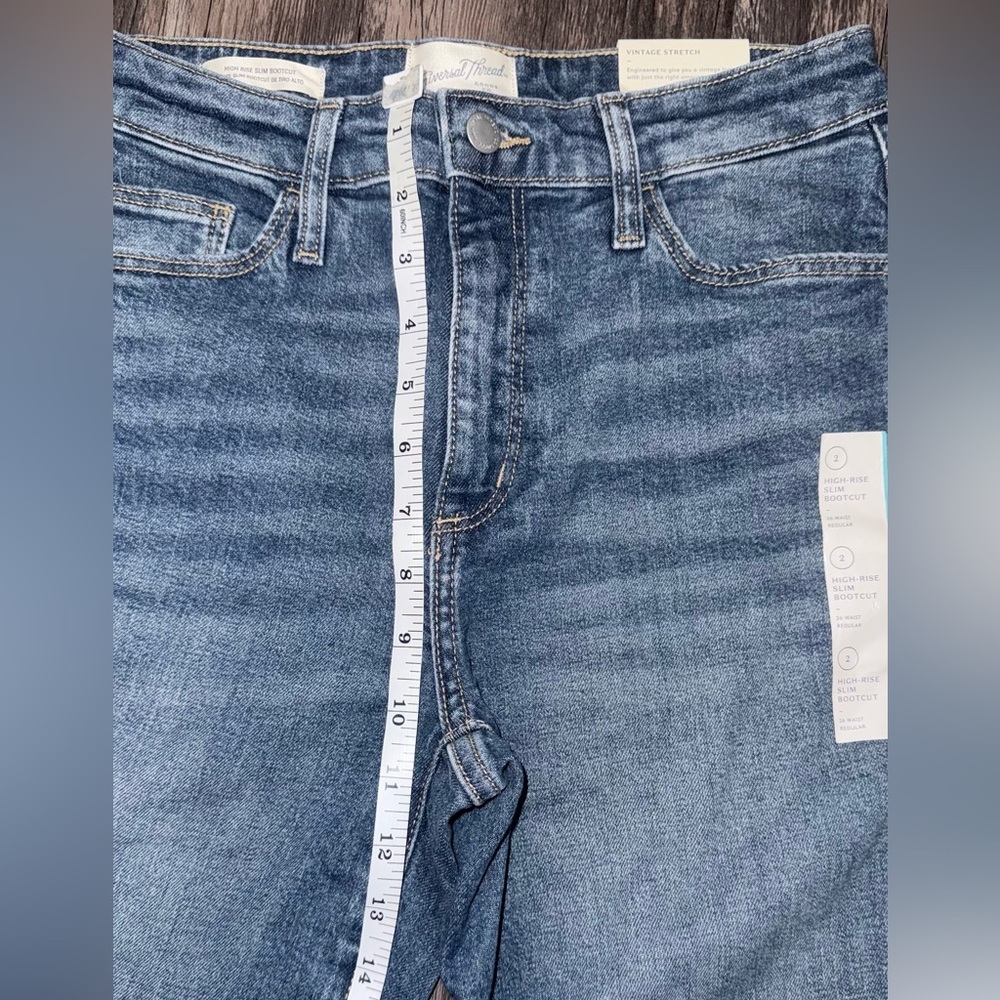 Universal Thread Medium Blue High Rise Jeans NWT - image 5